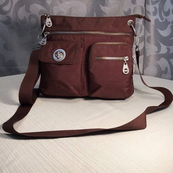 baggallini melbourne crossbody